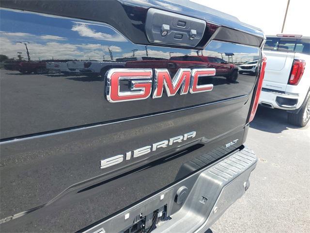 Photo of 2023 Onyx Black GMC Sierra 1500