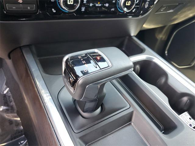 Photo of 2023 Onyx Black GMC Sierra 1500