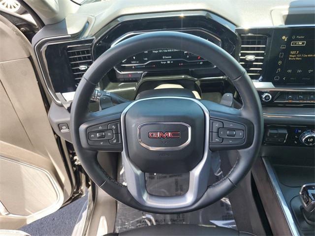 Photo of 2023 Onyx Black GMC Sierra 1500