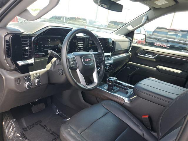 Photo of 2023 Onyx Black GMC Sierra 1500