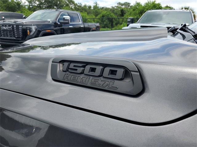 Photo of 2022 Granite Crystal Metallic Clearcoat RAM 1500