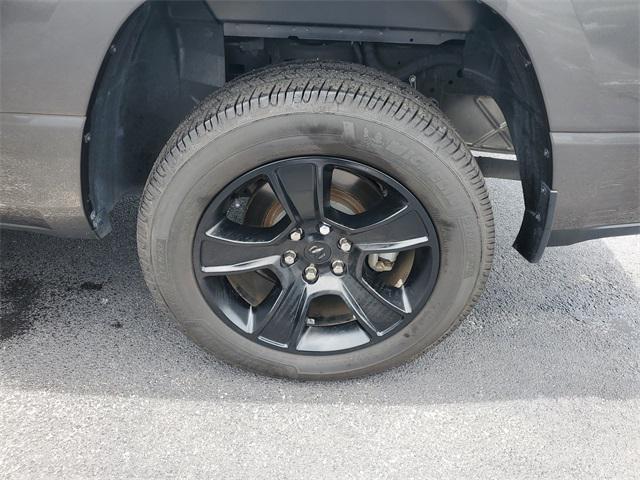 Photo of 2022 Granite Crystal Metallic Clearcoat RAM 1500