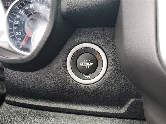 Photo of 2022 Granite Crystal Metallic Clearcoat RAM 1500