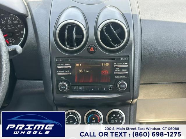 Photo of 2013 Platinum Graphite Metallic Nissan Rogue