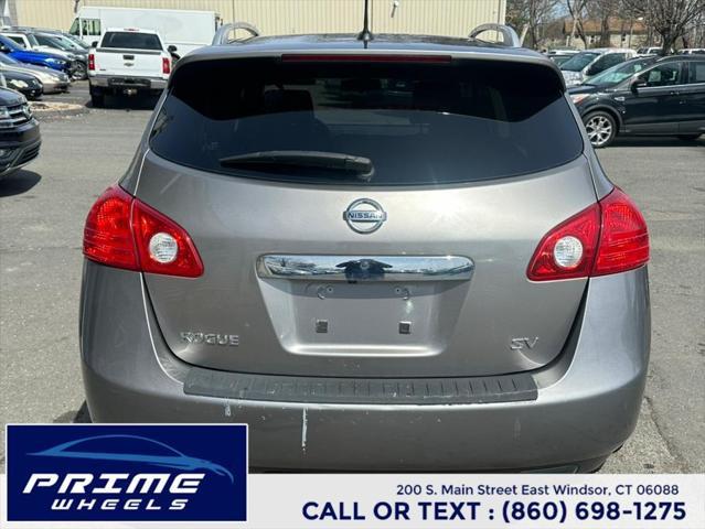 Photo of 2013 Platinum Graphite Metallic Nissan Rogue