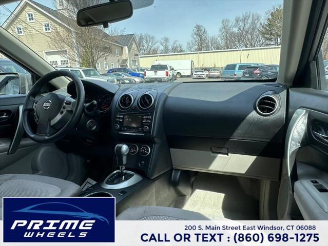 Photo of 2013 Platinum Graphite Metallic Nissan Rogue