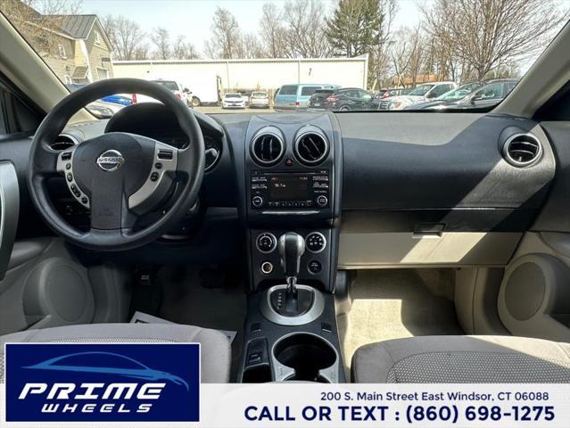 Photo of 2013 Platinum Graphite Metallic Nissan Rogue