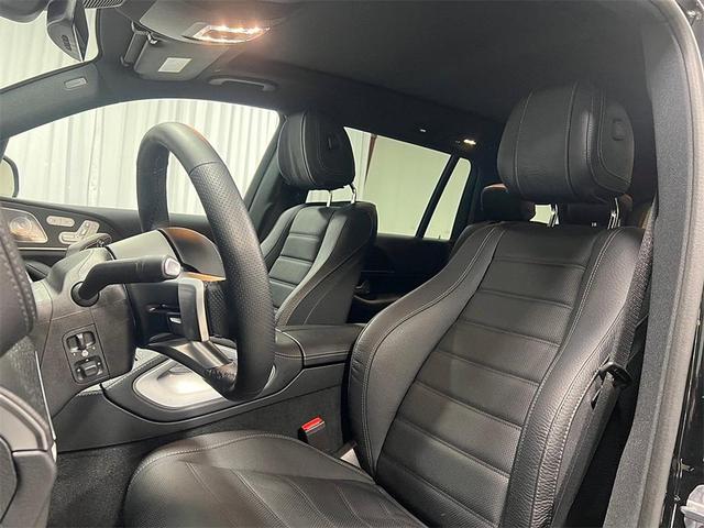 Photo of 2025 Black Mercedes-Benz GLS 450