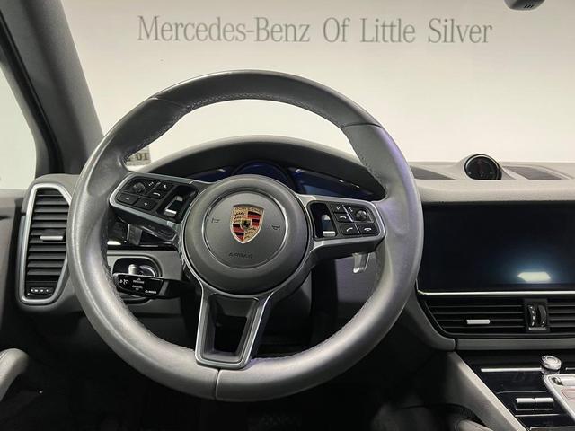 Photo of 2020 Gray Porsche Cayenne