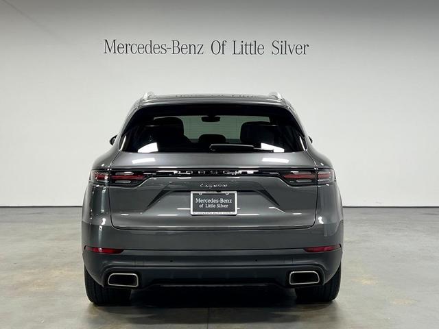 Photo of 2020 Gray Porsche Cayenne