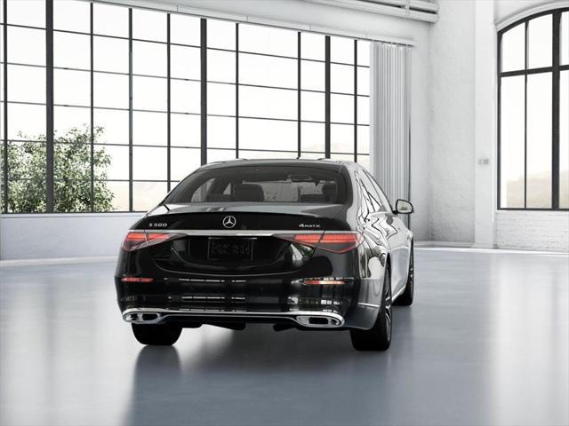 Photo of 2025 Black Mercedes-Benz S-Class