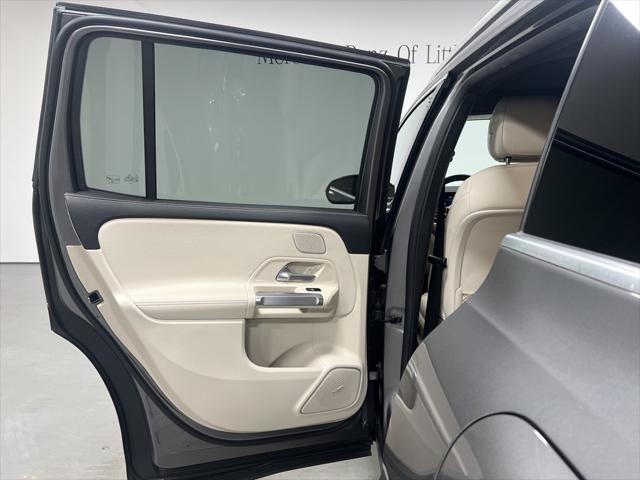 Photo of 2022 Mountain Gray Metallic Mercedes-Benz GLB 250