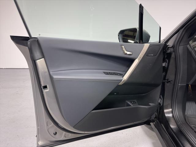 Photo of 2024 Oxide Gray Metallic BMW iX