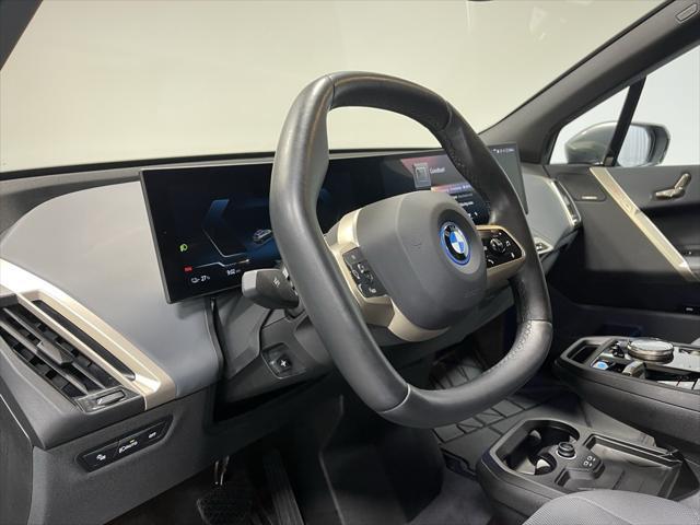 Photo of 2024 Oxide Gray Metallic BMW iX