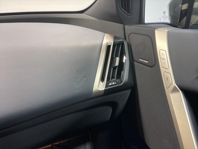 Photo of 2024 Oxide Gray Metallic BMW iX