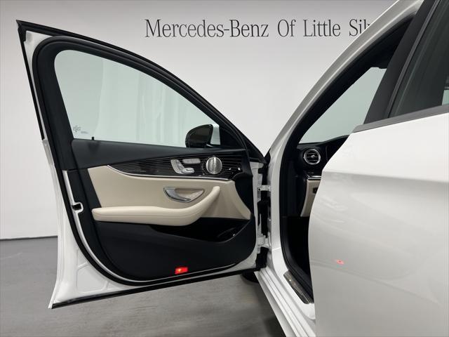 Photo of 2023 Polar White Mercedes-Benz E-Class