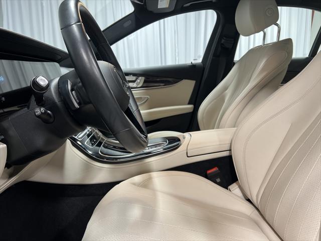 Photo of 2023 Polar White Mercedes-Benz E-Class