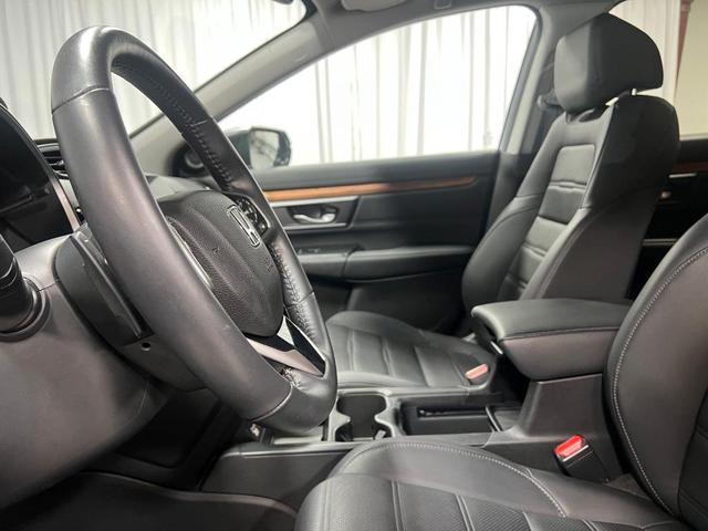 Photo of 2022 Gray Honda CR-V Hybrid