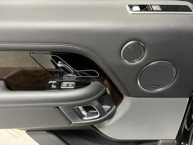 Photo of 2021 Black Land Rover Range Rover