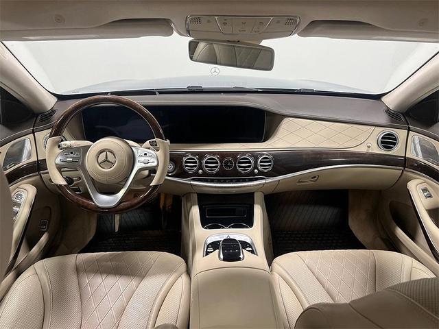Photo of 2019 Silver Mercedes-Benz S-Class