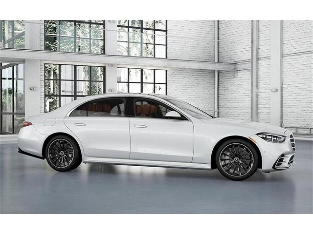 Photo of 2026 Moonlight White Mercedes-Benz S-Class