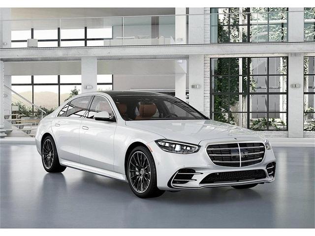 Photo of 2026 Moonlight White Mercedes-Benz S-Class