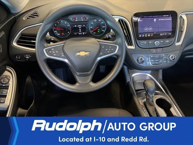 Photo of 2023 Summit White Chevrolet Malibu