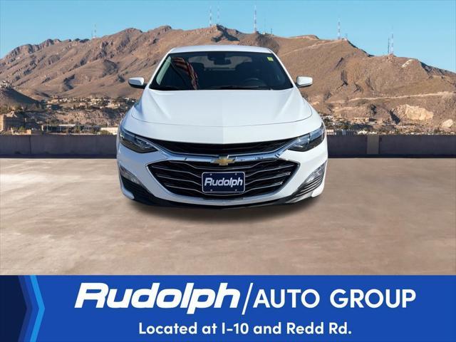Photo of 2023 Summit White Chevrolet Malibu