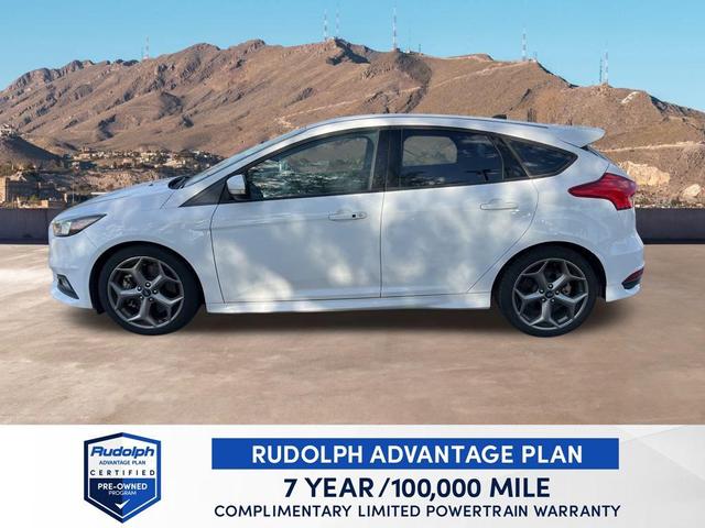 Photo of 2018 Oxford White Ford Focus ST