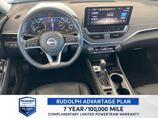 Photo of 2023 Gun Metallic Nissan Altima