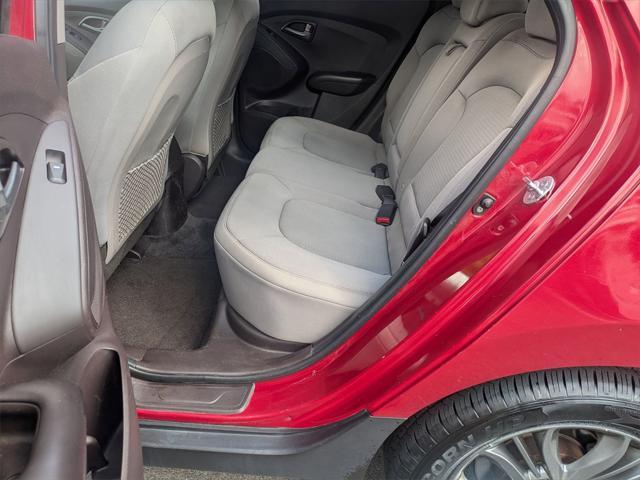 Photo of 2014 Garnet Red Hyundai TUCSON