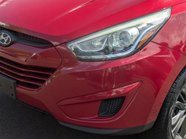 Photo of 2014 Garnet Red Hyundai TUCSON