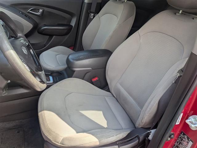 Photo of 2014 Garnet Red Hyundai TUCSON
