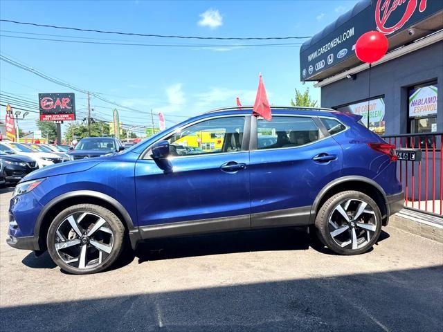 Photo of 2021 Caspian Blue Metallic Nissan Rogue Sport