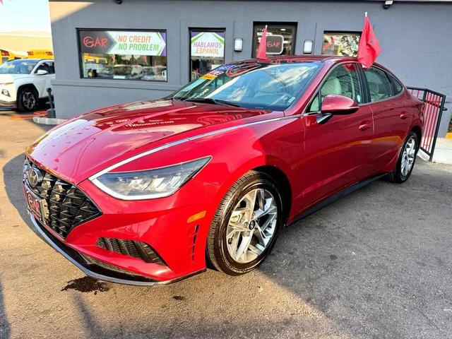 Photo of 2023 Ultimate Red Hyundai SONATA