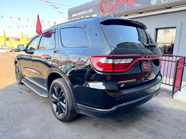 Photo of 2019 DB Black Clearcoat Dodge Durango