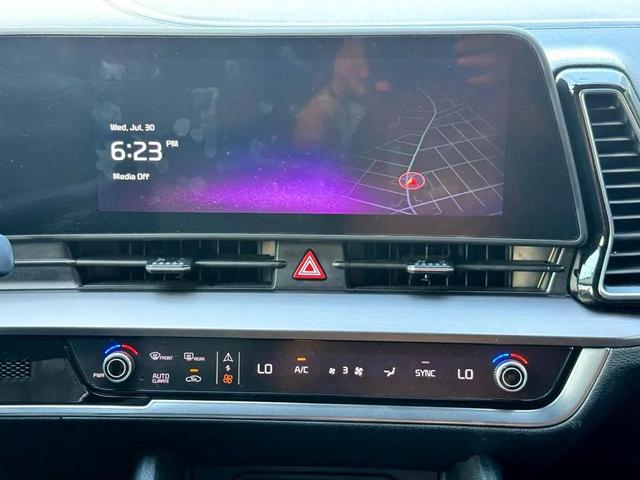 Photo of 2023 Ebony Black Kia Sportage