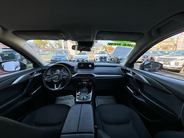 Photo of 2022 Deep Crystal Blue Mica Mazda CX-9