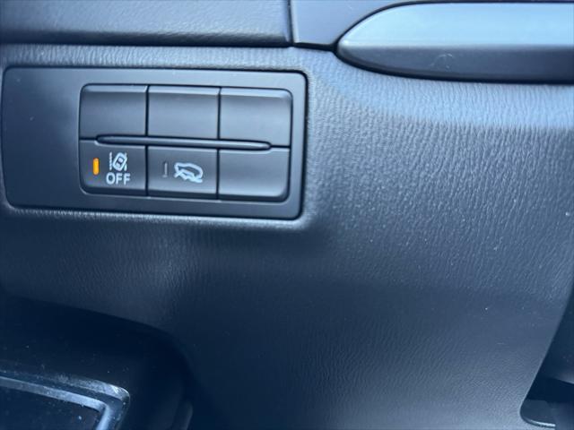 Photo of 2022 Deep Crystal Blue Mica Mazda CX-9