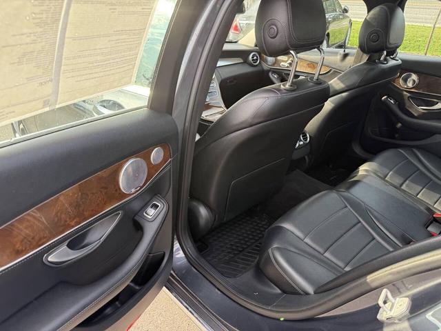 Photo of 2015 Steel Gray Metallic Mercedes-Benz C-Class