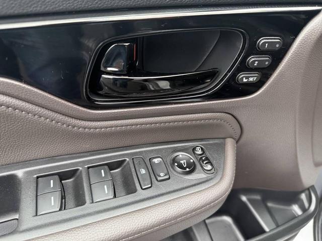 Photo of 2019 Lunar Silver Metallic Honda Odyssey