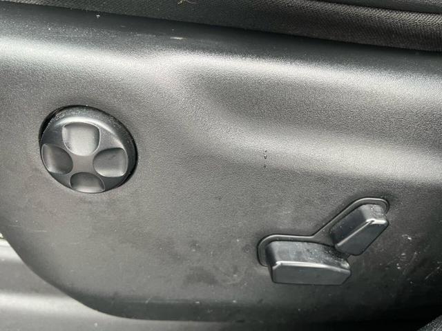 Photo of 2018 Gray Dodge Durango
