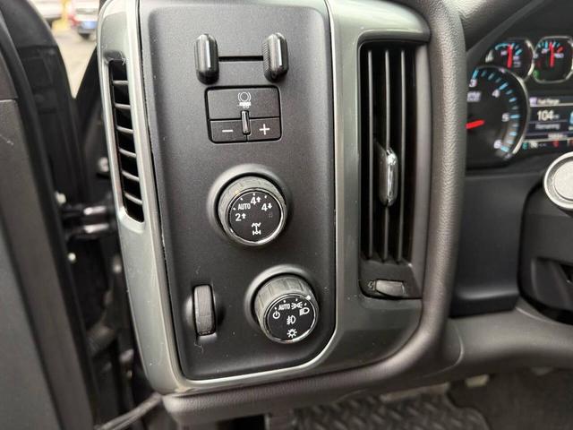 Photo of 2015 Gray Chevrolet Silverado 1500