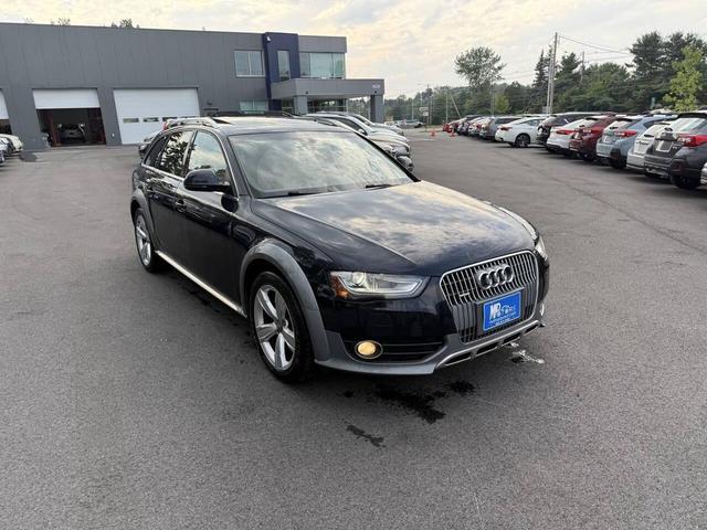 Photo of 2015 Black Audi allroad