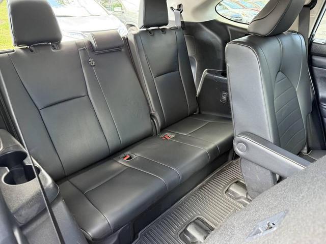 Photo of 2020 Celestial Silver Metallic Toyota Highlander