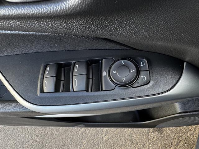 Photo of 2024 Blue Chevrolet Trax