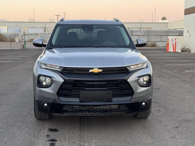 Photo of 2023 Silver Chevrolet Trailblazer