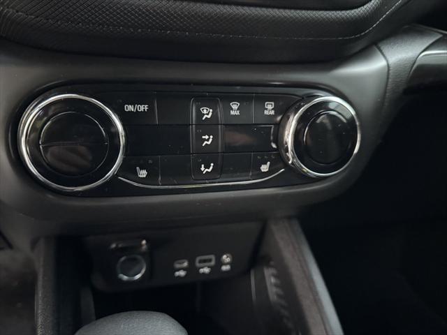 Photo of 2023 Silver Chevrolet Trailblazer