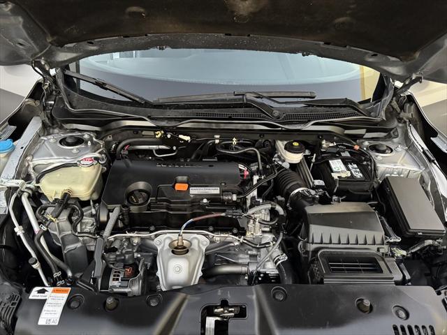 Photo of 2021 Silver Honda Civic