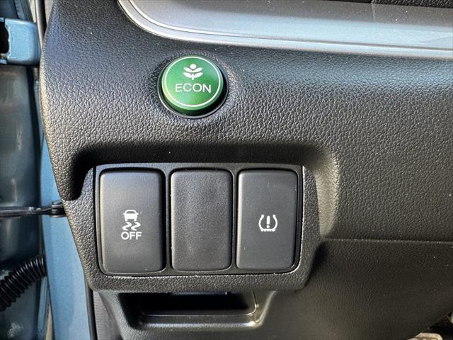 Photo of 2015 Blue,Light Honda CR-V